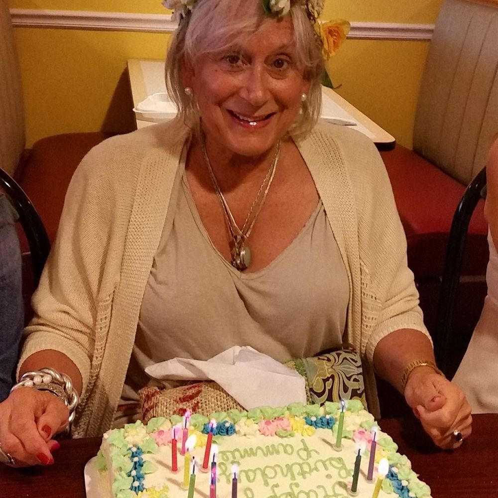 Meet your Posher, Pam